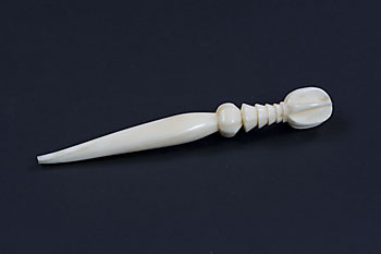 /artifacts/views/bodkin_scepter.jpg